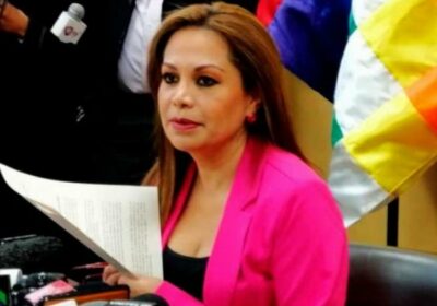 Fiscalía citó a la exministra Lizárraga, que está en #EEUU, para declarar por caso…