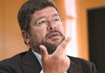 Doria Medina: “Aunque sea a regañadientes y poniendo peros, el Senado detuvo la