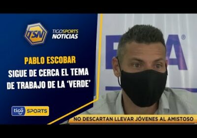 Escobar sigue de cerca el tema de trabajo de la ‘Verde’. No descartan llevar jóvenes al amistoso