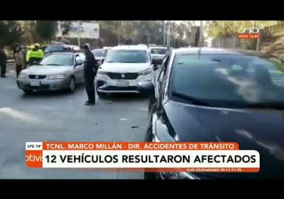 Accidente en plena autopista La Paz – El Alto deja 12 vehículos afectados y 20 heridos