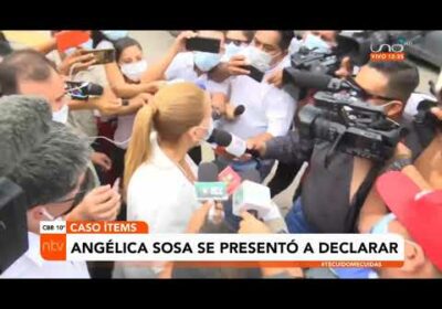 Angélica Sosa se presentó a declarar por caso ítems fantasmas en medio de abucheos por vecinos