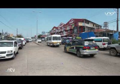 Comerciantes instalan feria navideña en la zona del Alto San Pedro