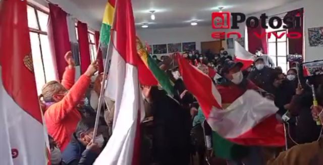 CĂvicos convocan a cabildo para el lunes 13 de diciembre