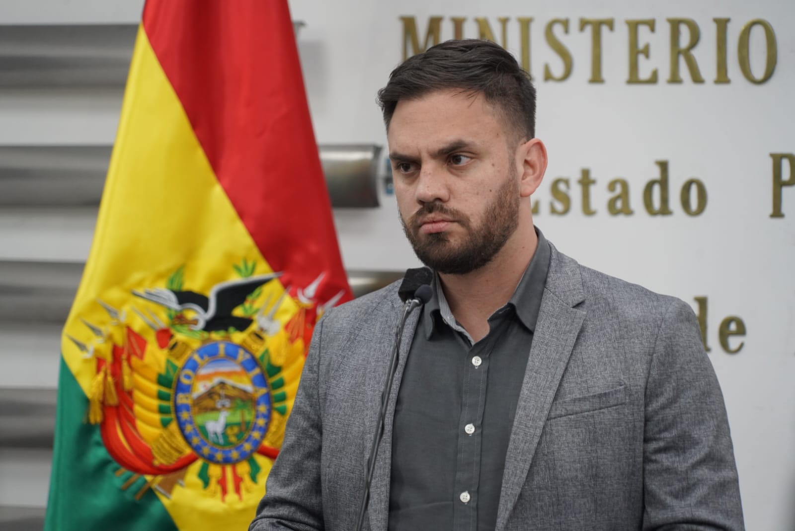 Gobierno califica como un