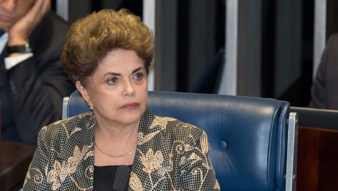 Presidente de TSE brasileño asegura que Dilma sufrió un golpe de Estado