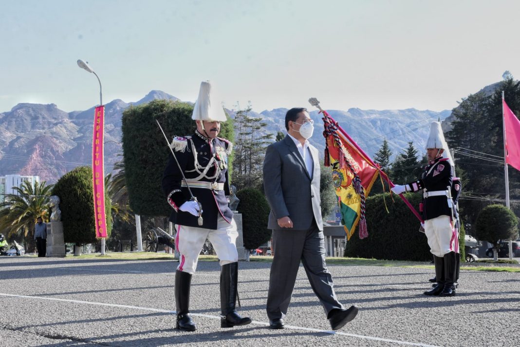Arce destaca a Gualberto Villarroel como ejemplo de militar patriota comprometido con su pueblo