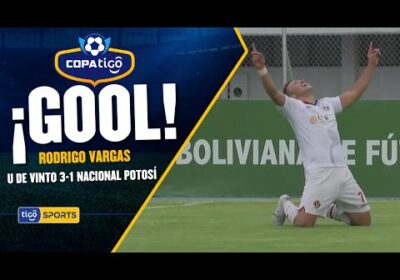¡Gol de Universitario de Vinto! Rodrigo Vargas de cabeza anota el tercer gol del ‘Manzanero’.
