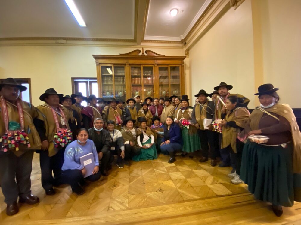 Dirigencia de Larecaja expresa respaldo al Gobierno y pide escuelas de formación política
