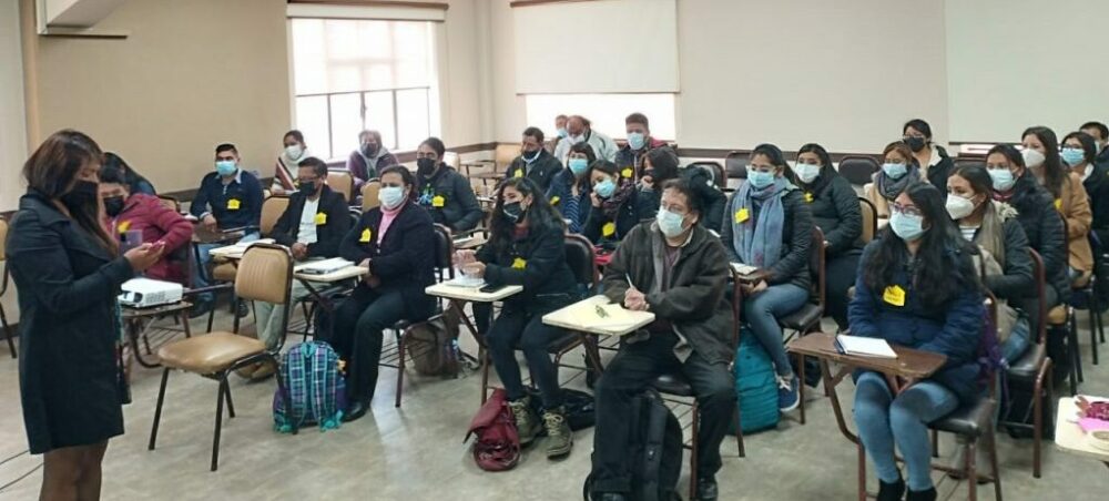 Avanza trabajo de capacitación para la actualización cartográfica en La Paz