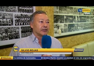 Figura histórica del superclásico cruceño. Silvio Rojas da un parámetro del duelo del domingo.