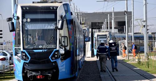 Denuncian que el bloqueo en vías del Tren Metropolitano es promovido por el alcalde Reyes Villa