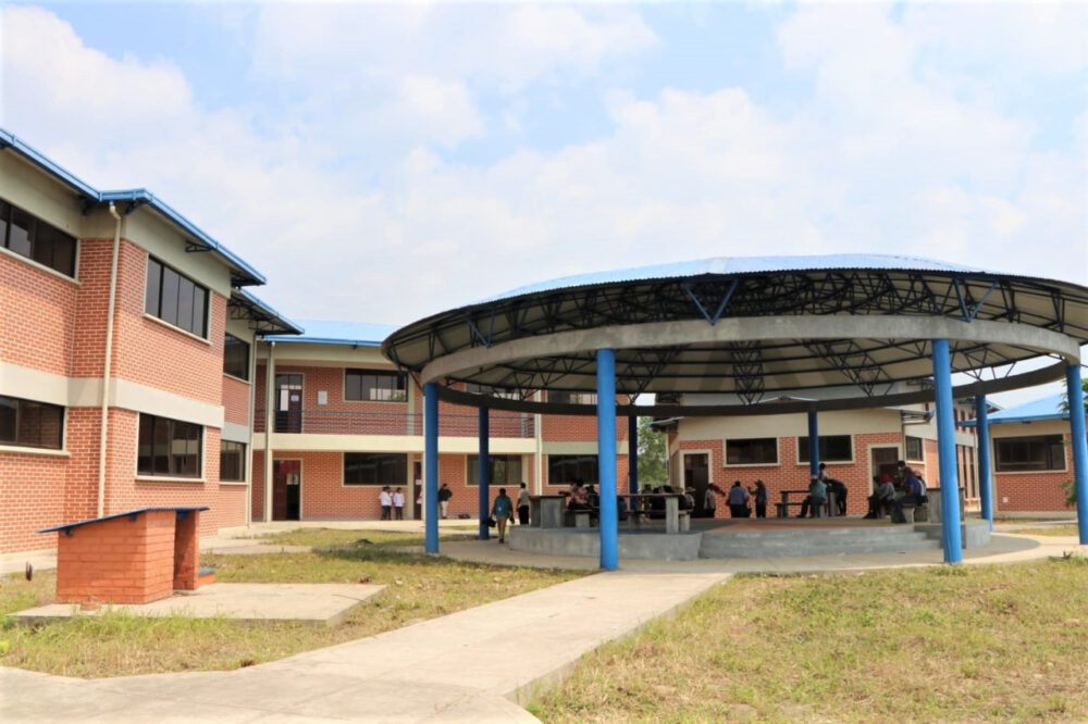 Estudiantes de Entre Ríos, en el trópico cochabambino, ya cuentan con un instituto técnico superior