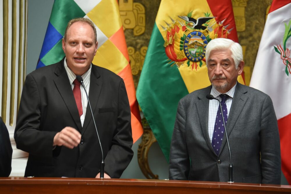 Perú garantiza a Bolivia reducción de hasta 35% en tarifas portuarias y almacenaje gratuito por 120 días en Ilo