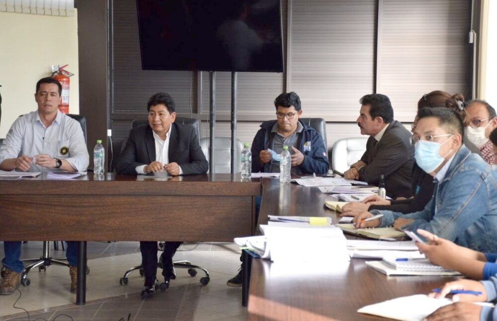 Montaño: Reyes Villa se comprometió a emitir documentos para la Línea Amarilla del Tren Metropolitano