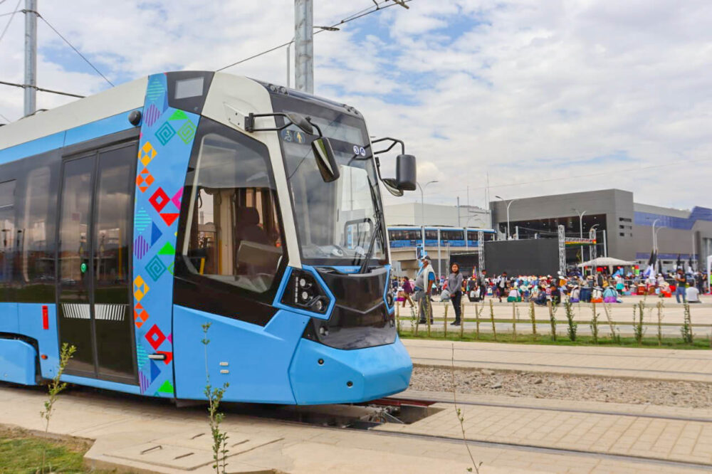 Gobierno urge a Reyes Villa y a Cartagena cumplir con obras complementarias del Tren Metropolitano