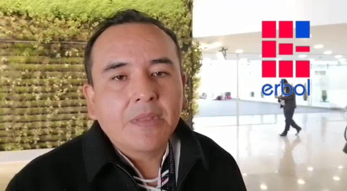Rev. Danny Rojas Diputado del MAS, Danny Rojas, justifica la forma en que fue ...