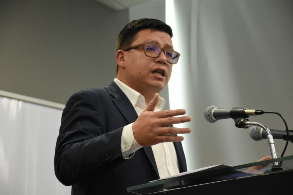 Planificación destaca que el crecimiento económico en Bolivia va aparejado de la justicia social