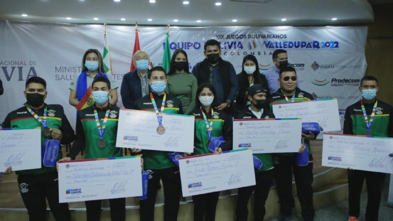 Gobierno entrega Bs 138.000 a medallistas bolivianos que triunfaron en los XIX Juegos Bolivarianos Valledupar