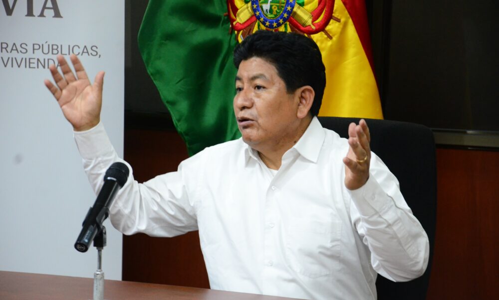 Ministro Montaño asegura que Camacho se “ha quedado solo” y que los cruceños apuestan por el desarrollo