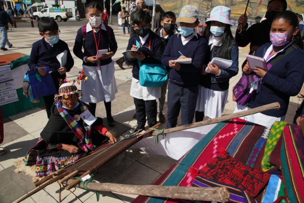 Ministro de Educación: Bolivia debe estar orgullosa por la reducción del analfabetismo