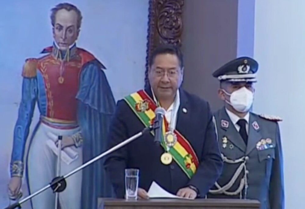 Gobierno invierte más de Bs 829,3 millones en infraestructura, equipamiento y el SUS en Cochabamba