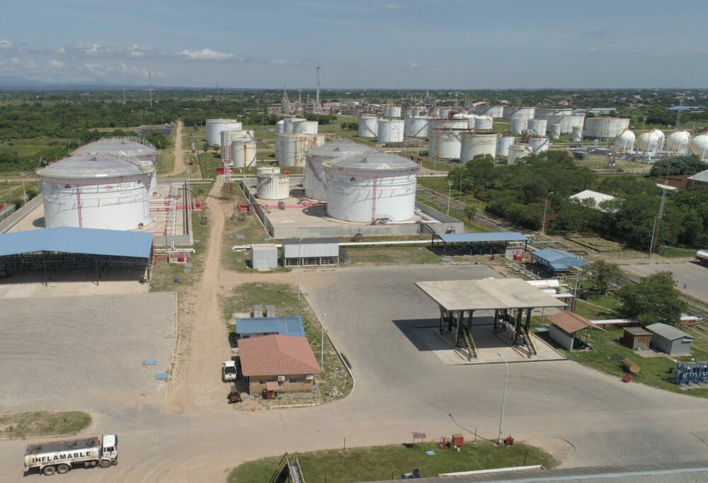 Santa Cruz, La Paz y Cochabamba consumen el 77% de diésel y gasolinas en el país