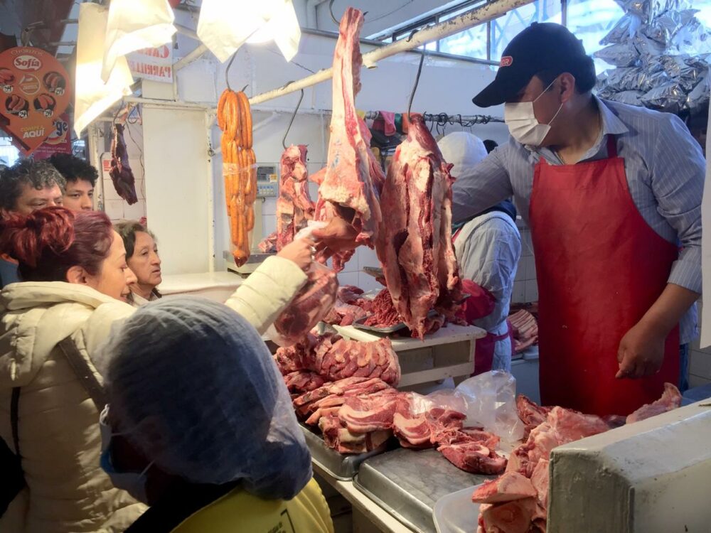 Gobierno garantiza provisión de carne, azúcar y del resto de productos de la canasta familiar