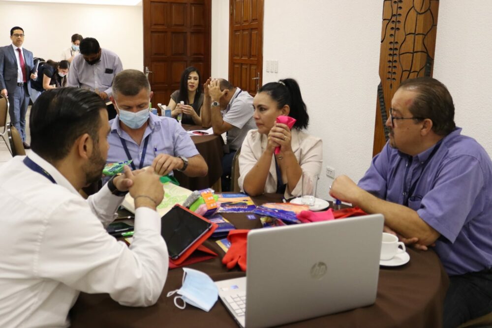 Bolivia y Ecuador organizan rueda de negocios en Santa Cruz