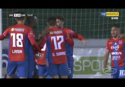 ¡Gol de Universitario! Daniel Calero pone en ventaja al ‘Docto’.