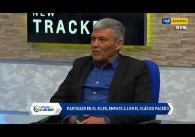Néstor Clausen: “Los primeros 30 minutos se los llevó Bolívar”.