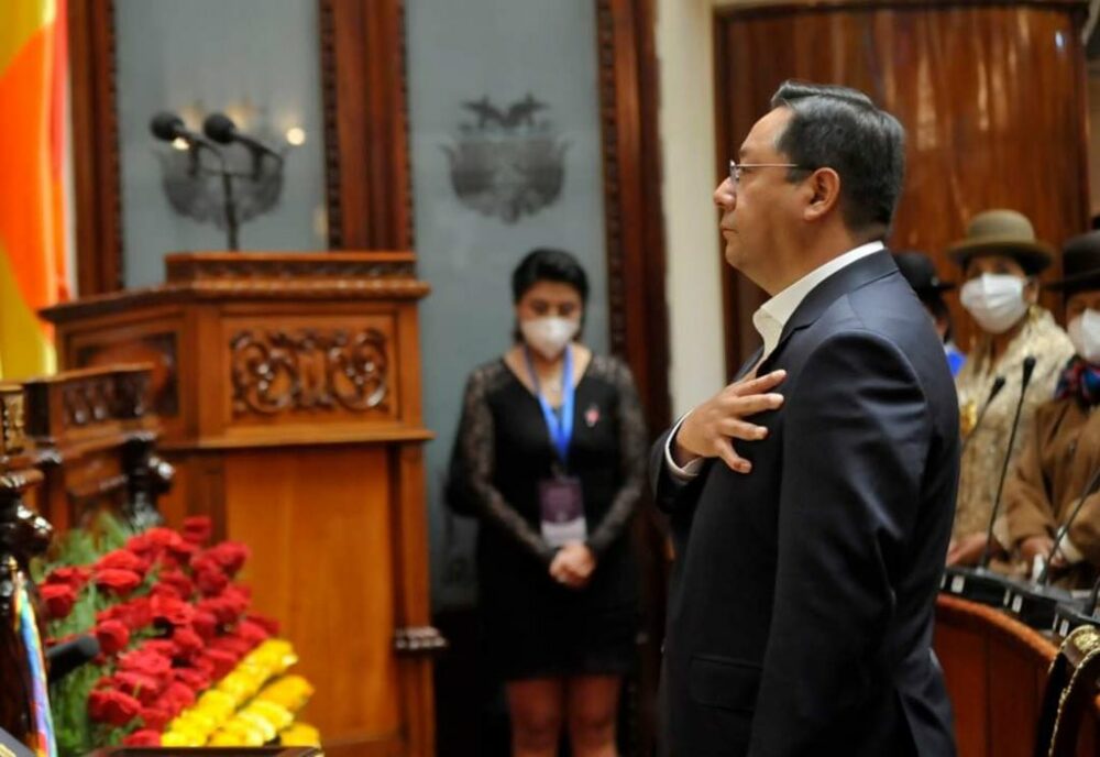 Presidente Luis Arce prepara el informe que brindará al país el 8 de noviembre