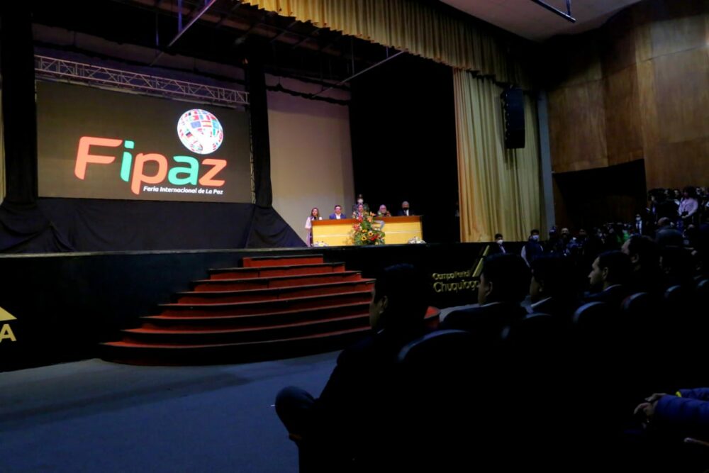 Presidente inaugura la FIPAZ llamando a consumir lo nuestro por su impacto en el empleo e inversiones