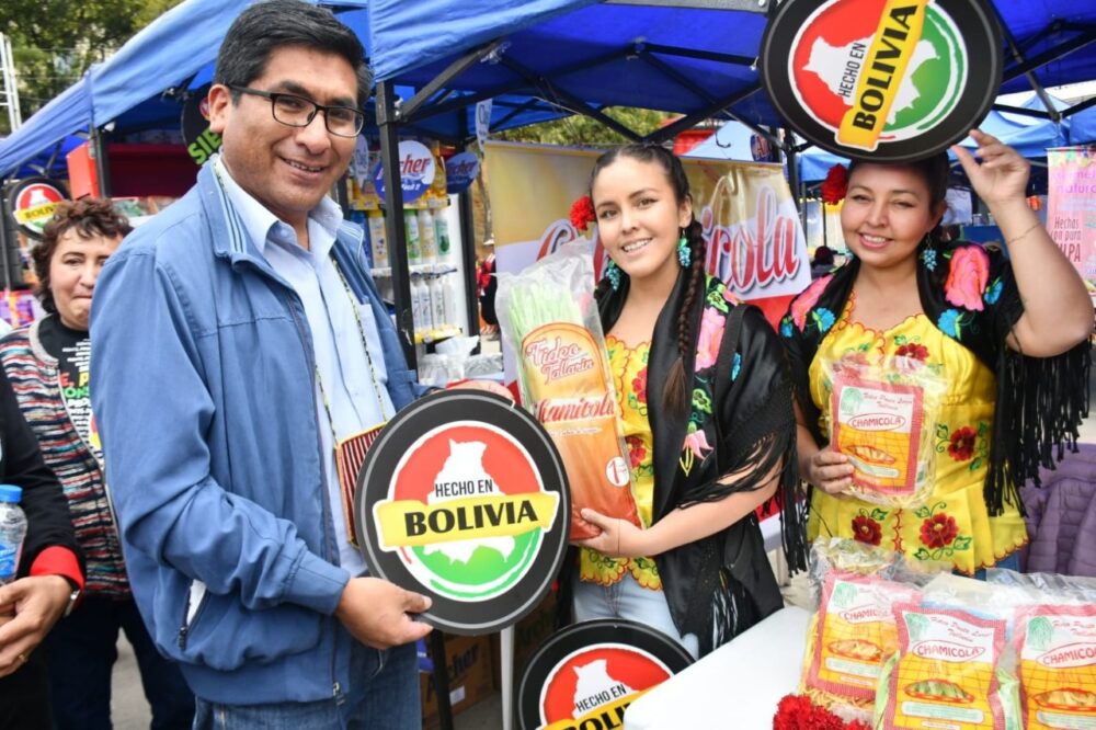 Feria Hecho en Bolivia oferta productos y gastronomía a precio y peso justo en La Paz