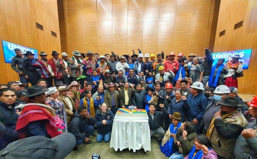 Arce destaca unidad de sectores sociales y reafirma lucha contra la pobreza y la desigualdad