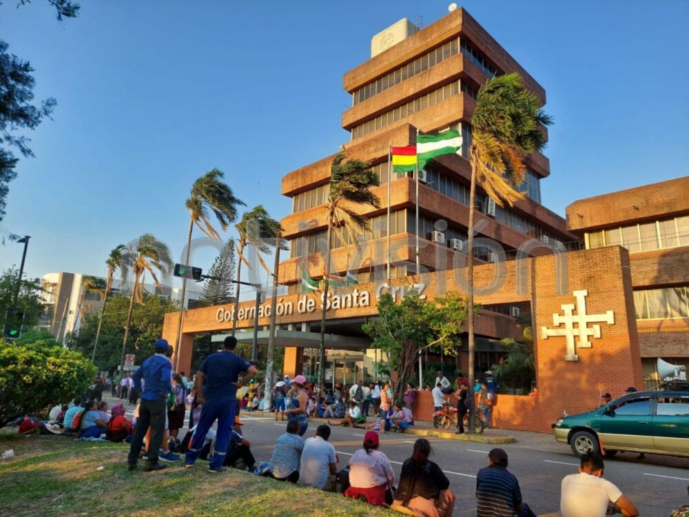 Porongo protesta contra Camacho por ley departamental que creó un paisaje protegido