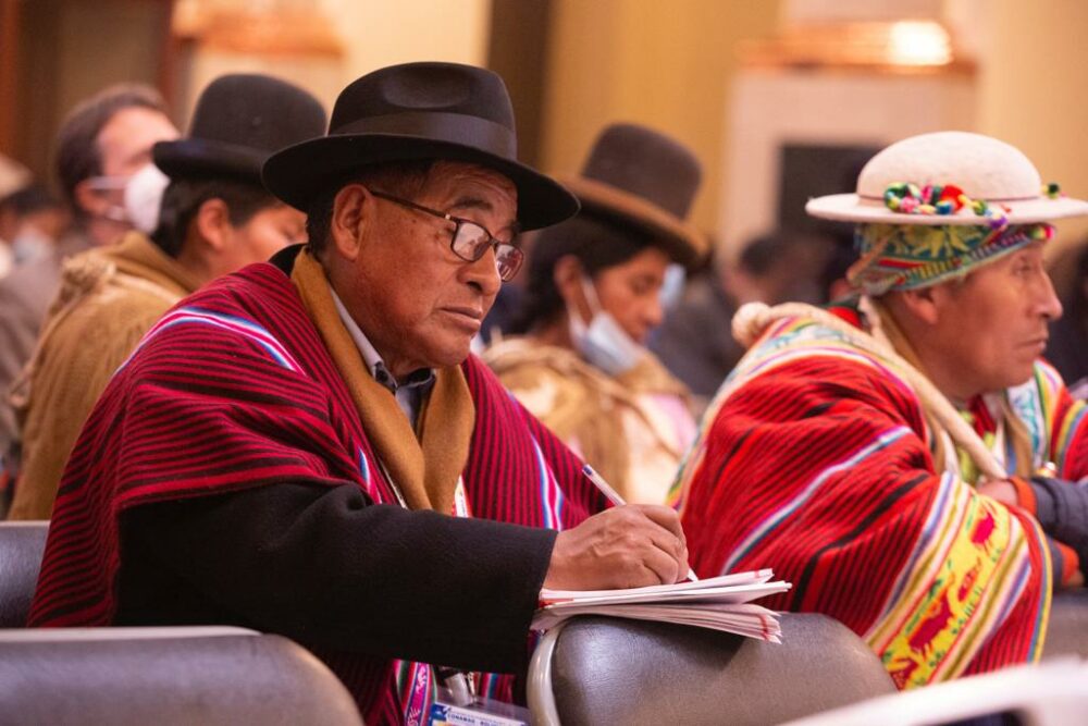 Expertos advierten que la justicia originaria se subordina a la ordinaria y vulnera derechos de la mujer y los ancianos