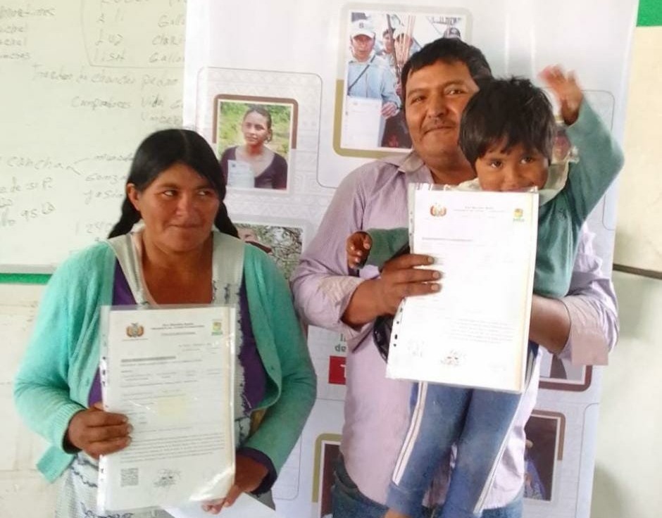 El INRA avanza con la entrega del 90% de títulos agrarios ejecutoriados, el 48% corresponde a mujeres 