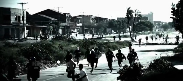 Afectados denuncian violencia de bloqueadores cívicos, una persona está en terapia intensiva