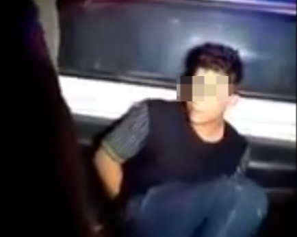 Hombre con un fusil es capturado por gremiales y vecinos en Santa Cruz