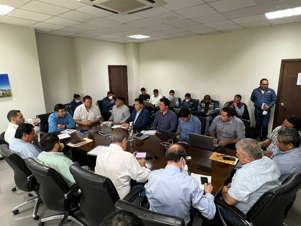 La CAO y la Anapo se suman al pedido del presidente de YPFB de resolver conflictos para el abastecimiento de combustible