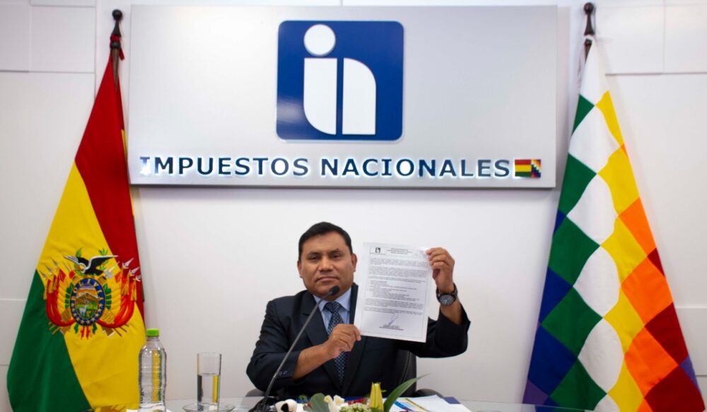 El presidente de Impuestos Nacionales, Mario Cazón. Archivo.