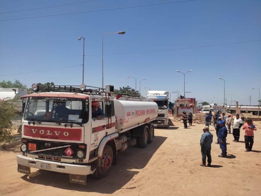 YPFB aumentará despacho de combustibles en Santa Cruz ante retorno paulatino a la normalidad