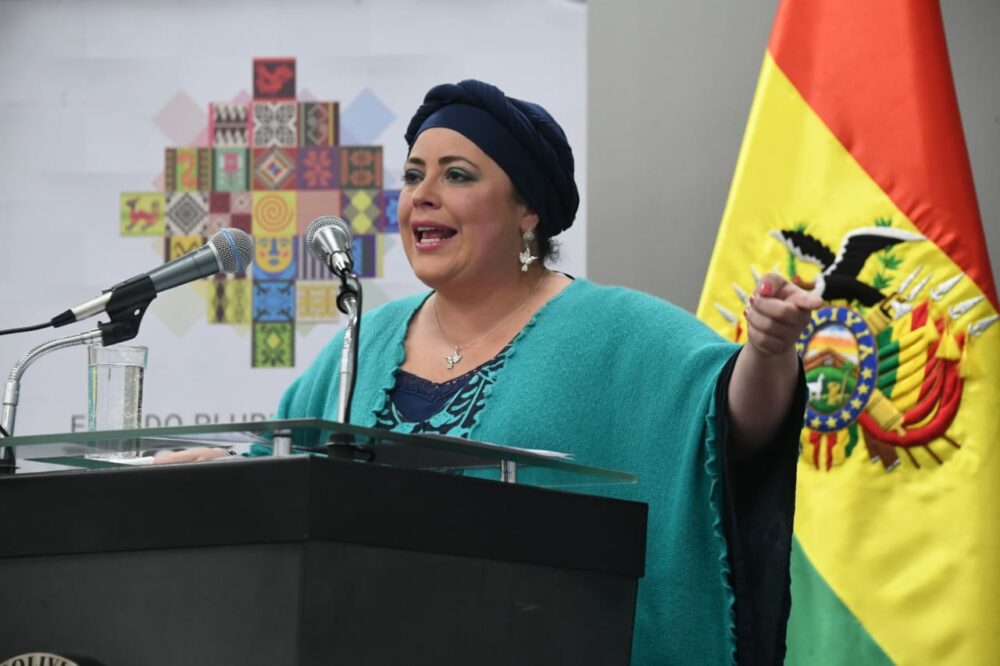 Ministra Prada afirma que pronto se revelará quiénes buscaron que el diálogo censal se rompa