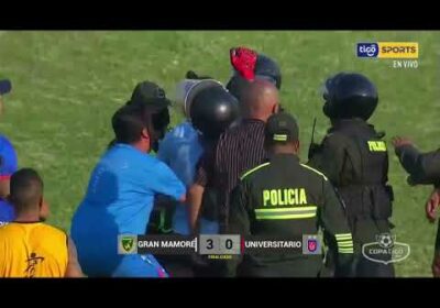 ¡Tensión al final del partido! Iván Brun, mostró toda su molestia contra la terna arbitral.