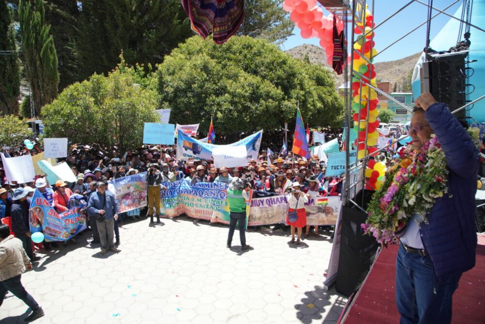 Presidente Luis Arce entrega Sistema de Alcantarillado Sanitario en el municipio de Caiza D