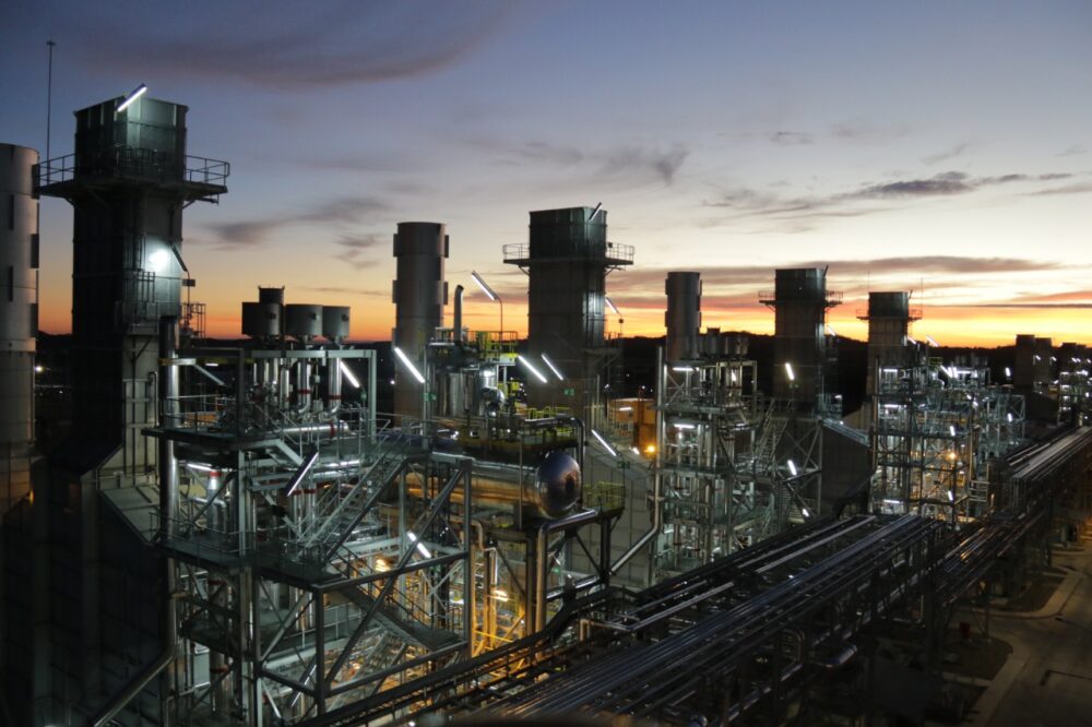 Planta Termoeléctrica del Sur garantiza confiabilidad eléctrica al país y Tarija