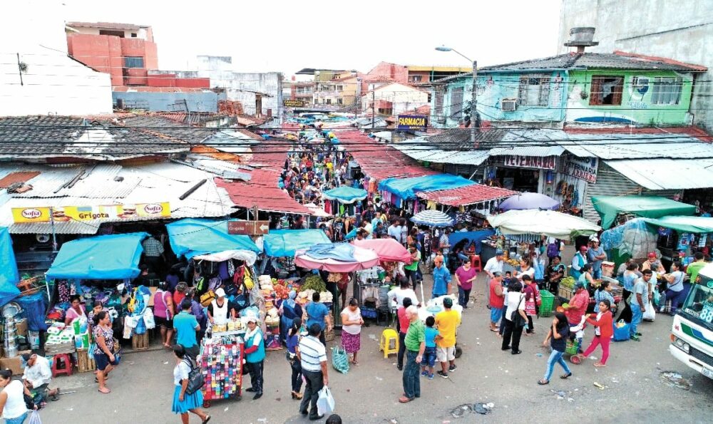 Gremiales cruceños romperán el paro y saldrán a sus puestos de venta desde este sábado