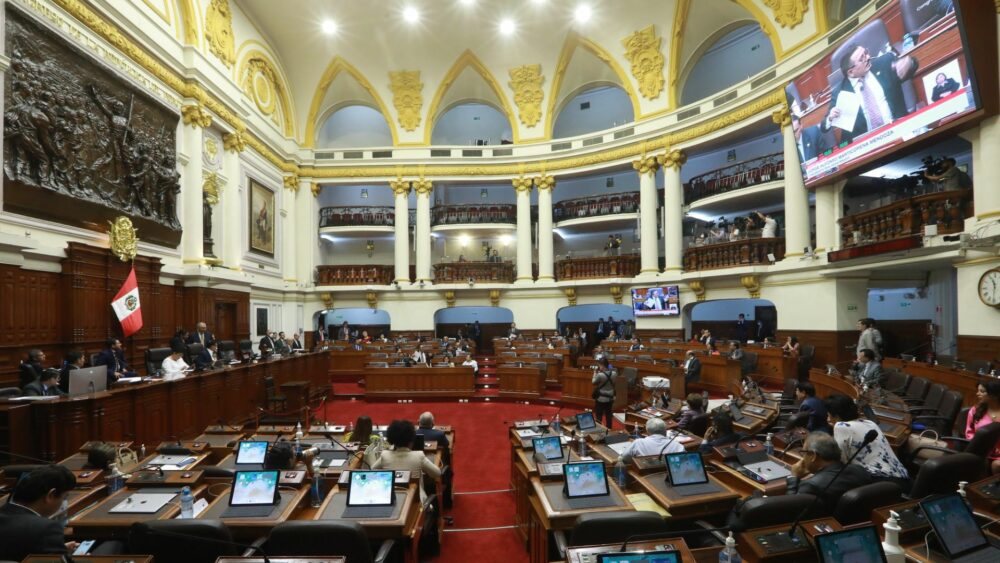 Congreso de la República debate sobre el adelanto de Elecciones