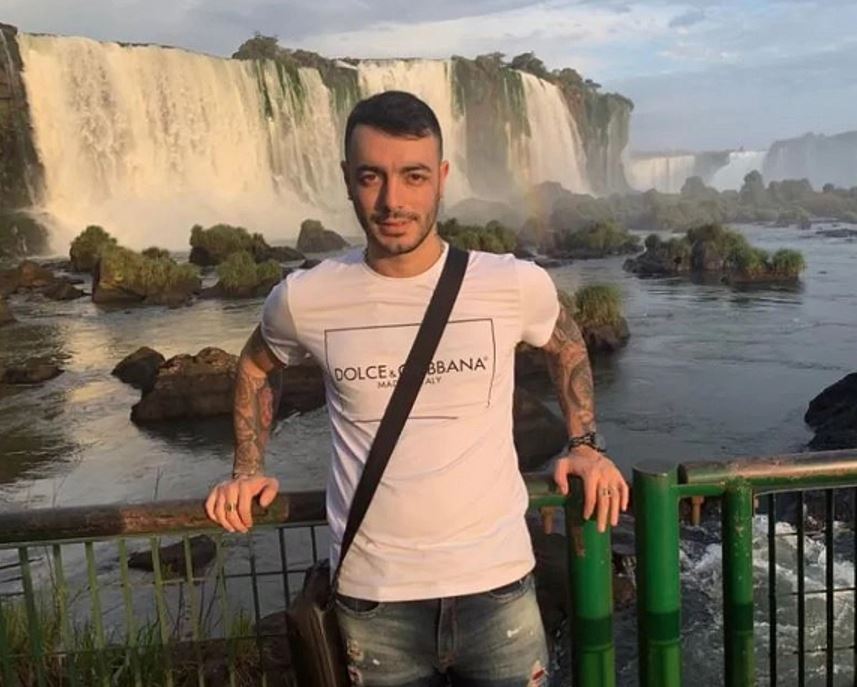 Sebastián Marset es señalado como líder del Primer Cartel Uruguayo, encargado de grandes embarques de cocaína desde Paraguay. 