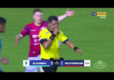 Wilstermann se marcha al descanso con la mínima ventaja a su favor sobre Blooming con gol de Cardozo